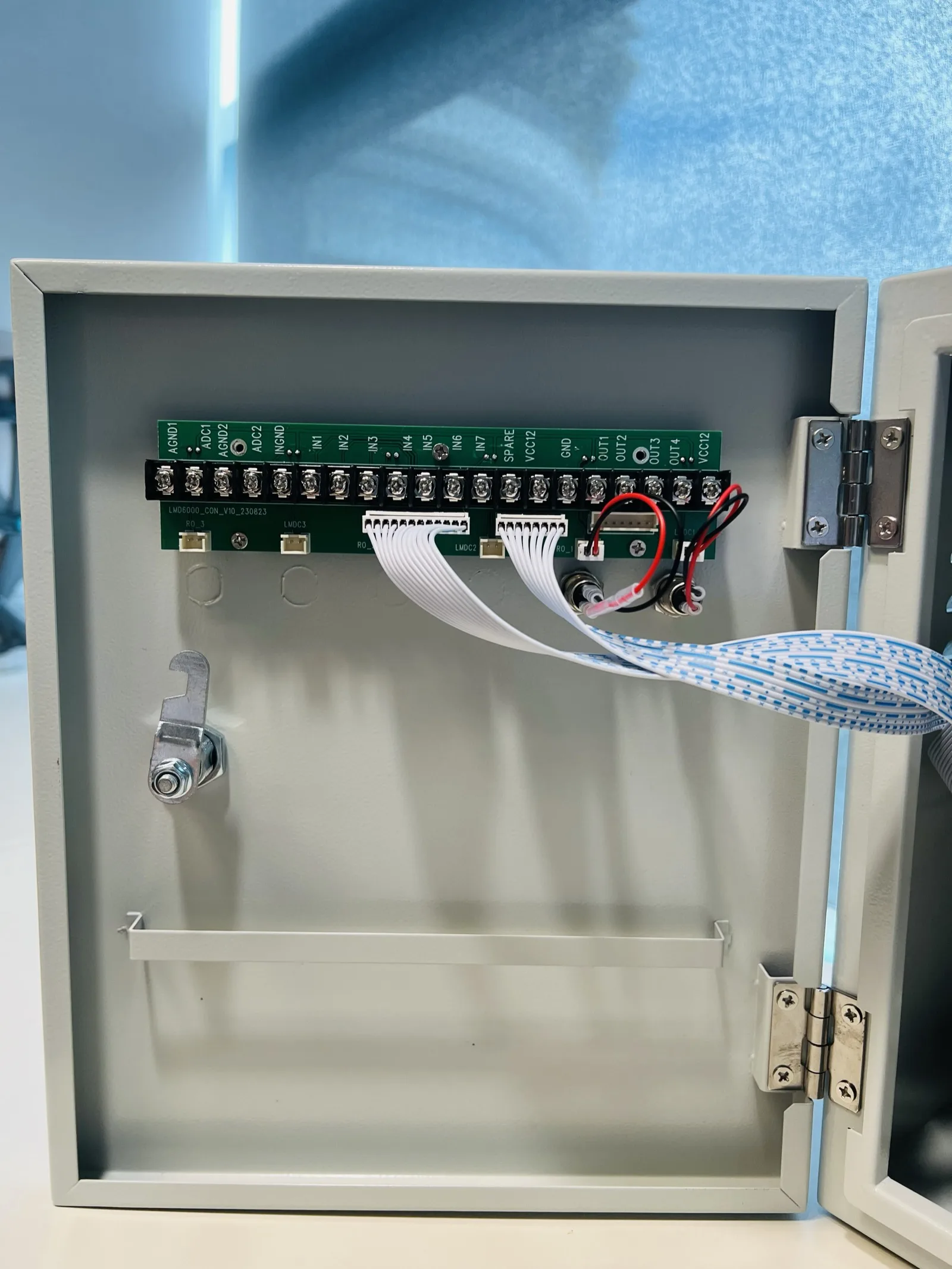 LMD6000 — Door Panel